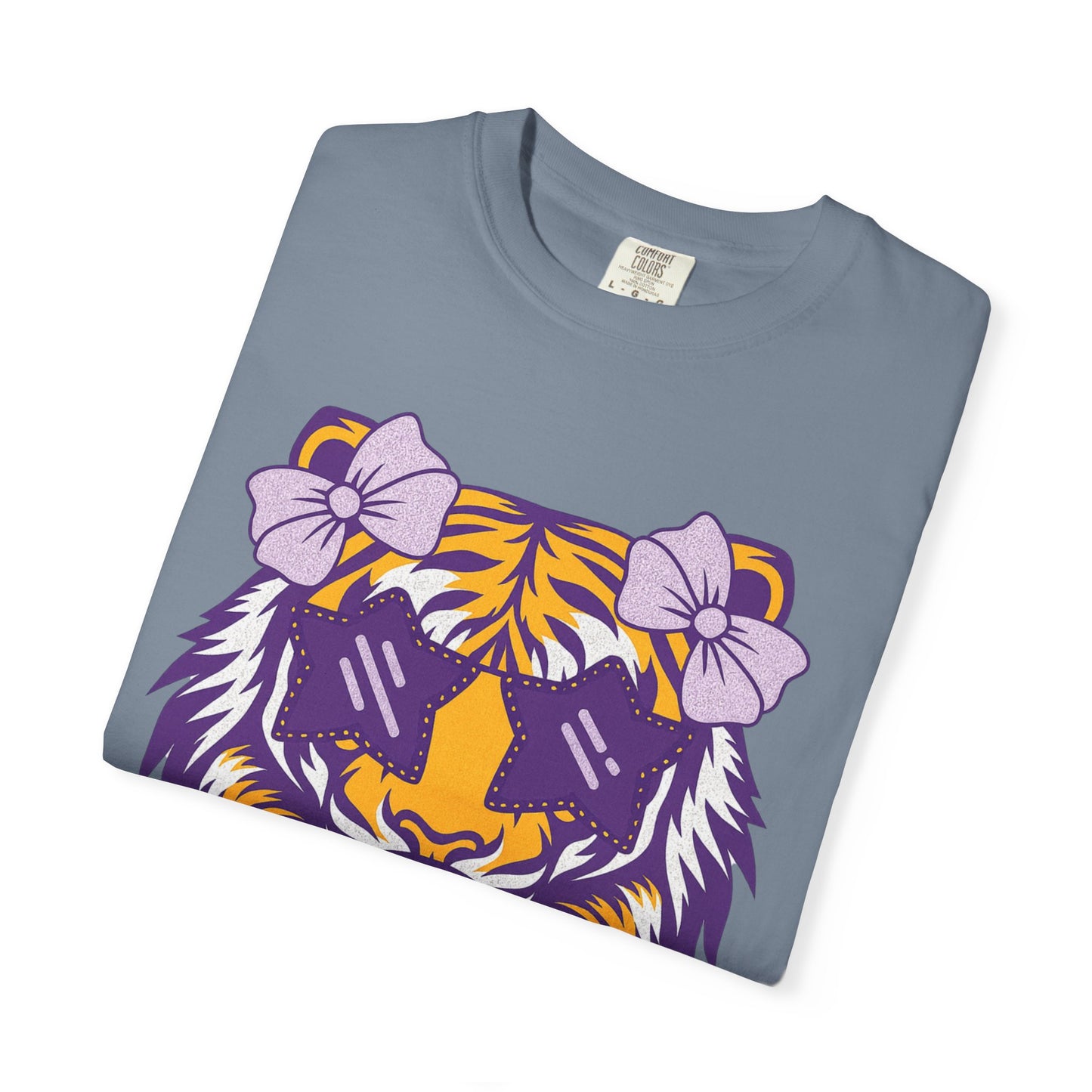 Ragin Cajun Bow Bubble Tiger T-Shirt - Casual Wear and Gift for Animal Lovers