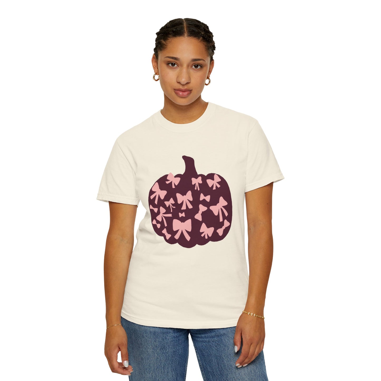 Pumpkin Bow Graphic Tee | Unisex Fall T-Shirt, Halloween Top, Cute Autumn Shirt, Gift for Her, Festival Wear
