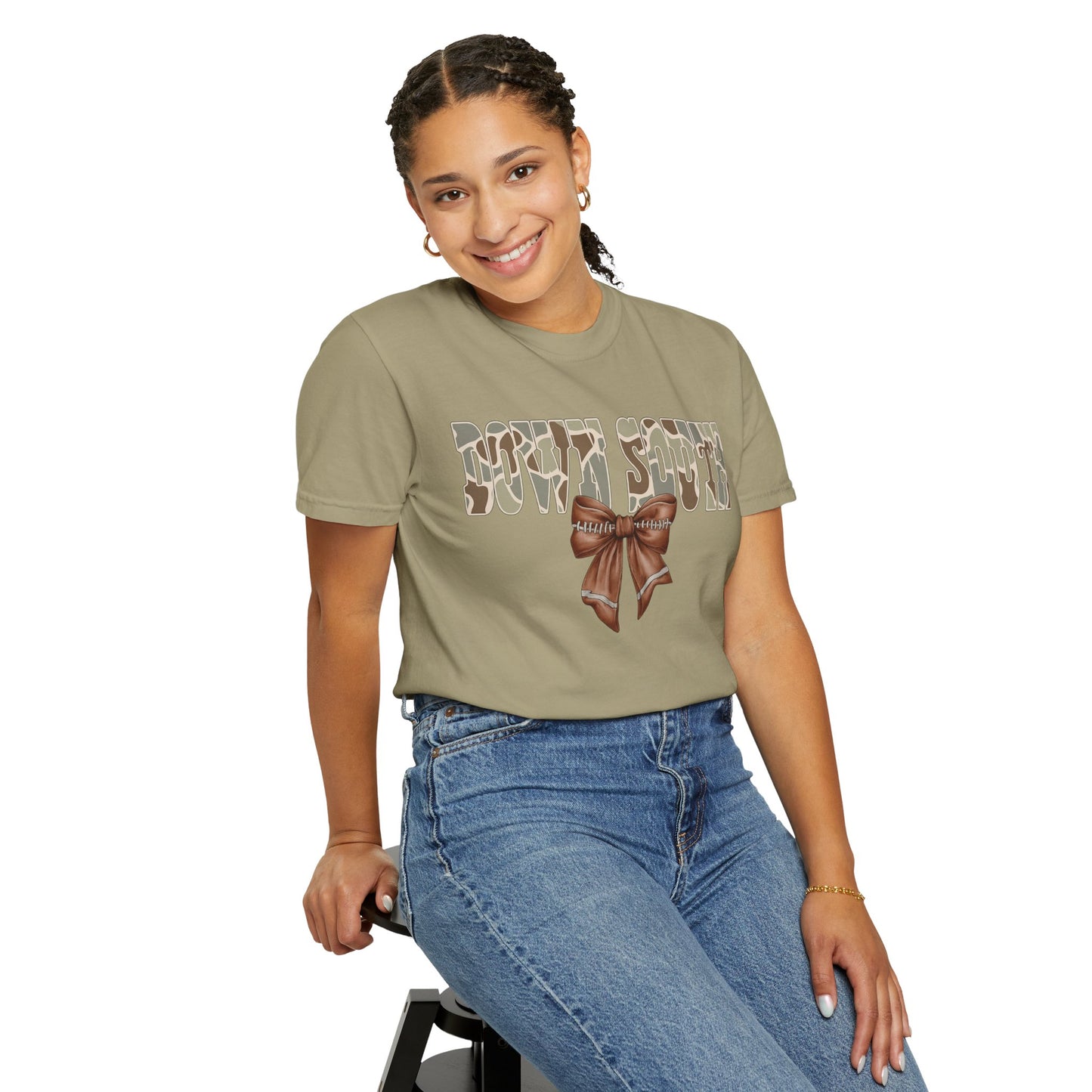 Camo Bow Graphic Tee - Trendy Apparel for Casual Outings and Birthdays