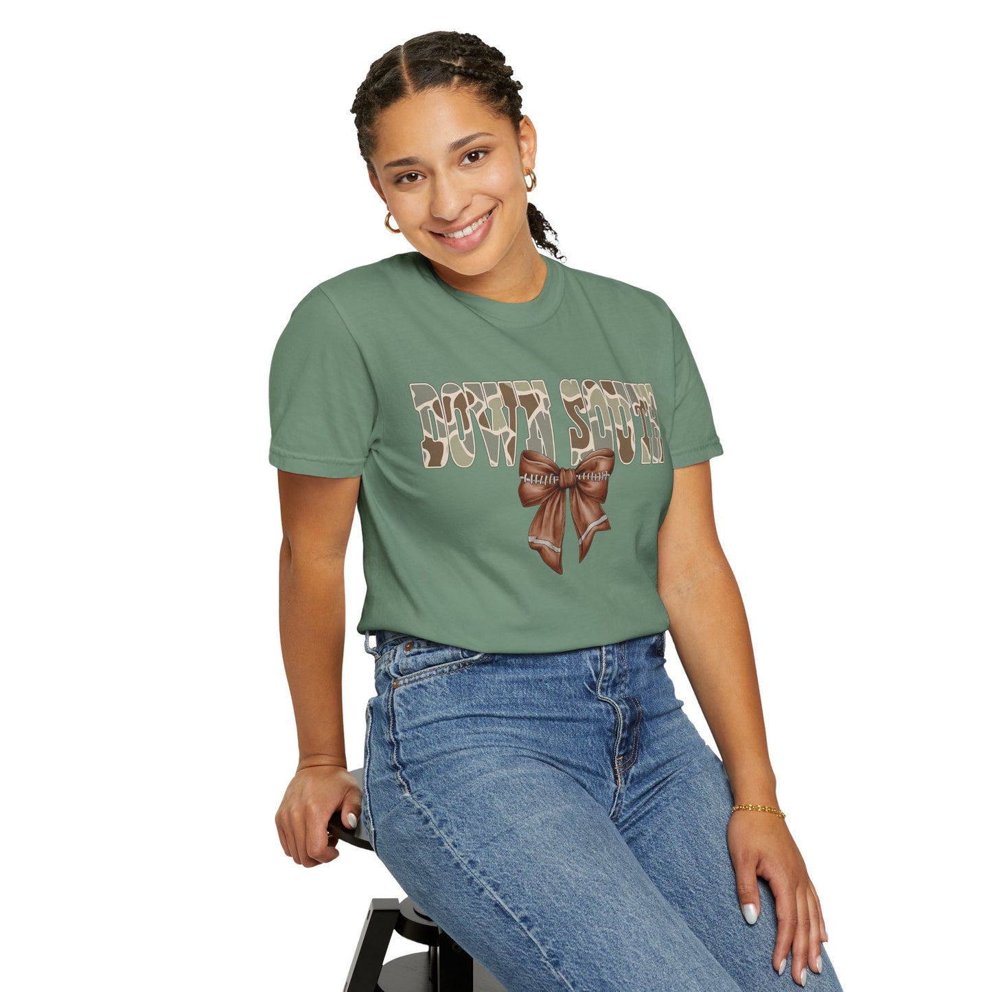 Camo Bow Graphic Tee - Trendy Apparel for Casual Outings and Birthdays
