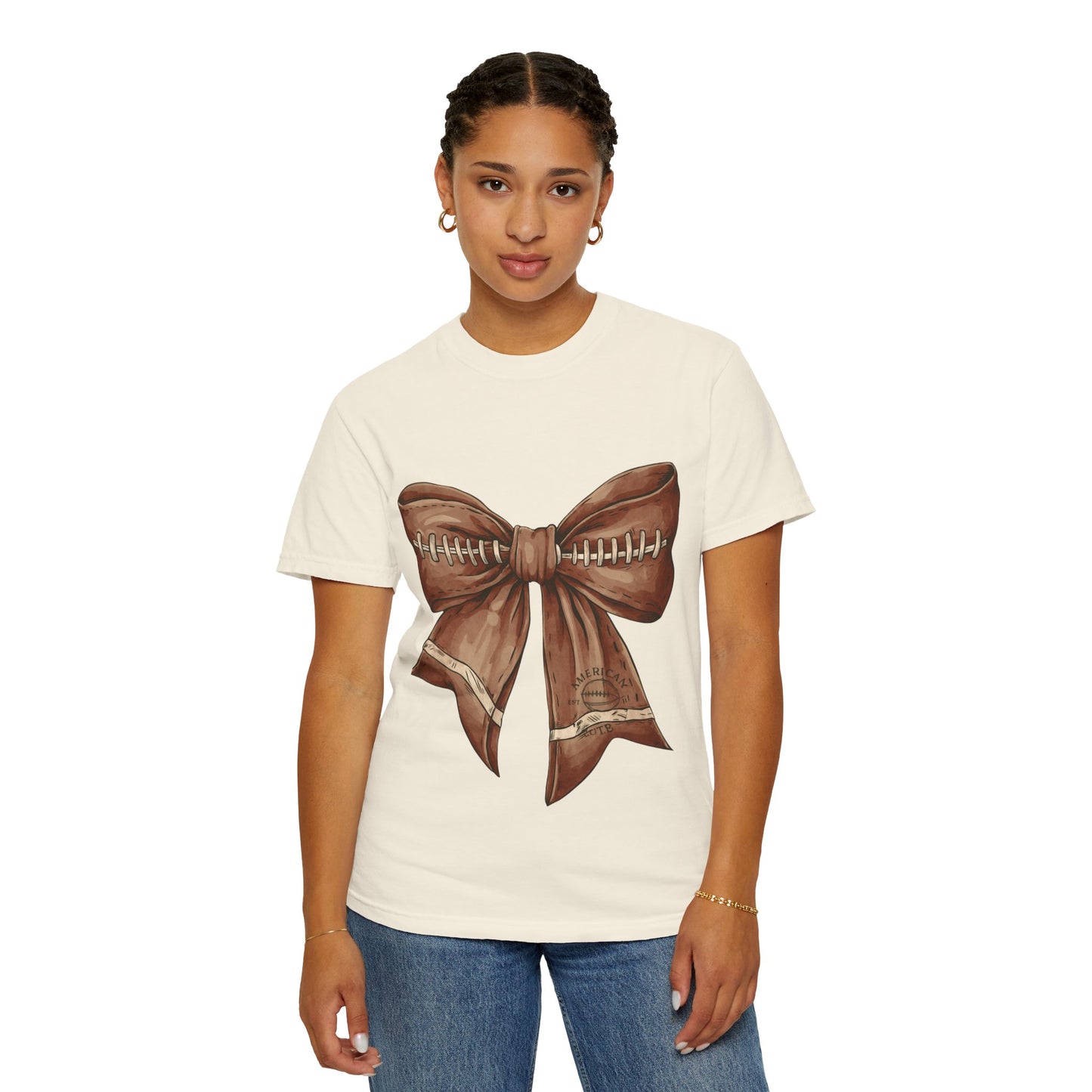 Football Bow T-Shirt: Unisex Casual Wear for Game Day Apparel