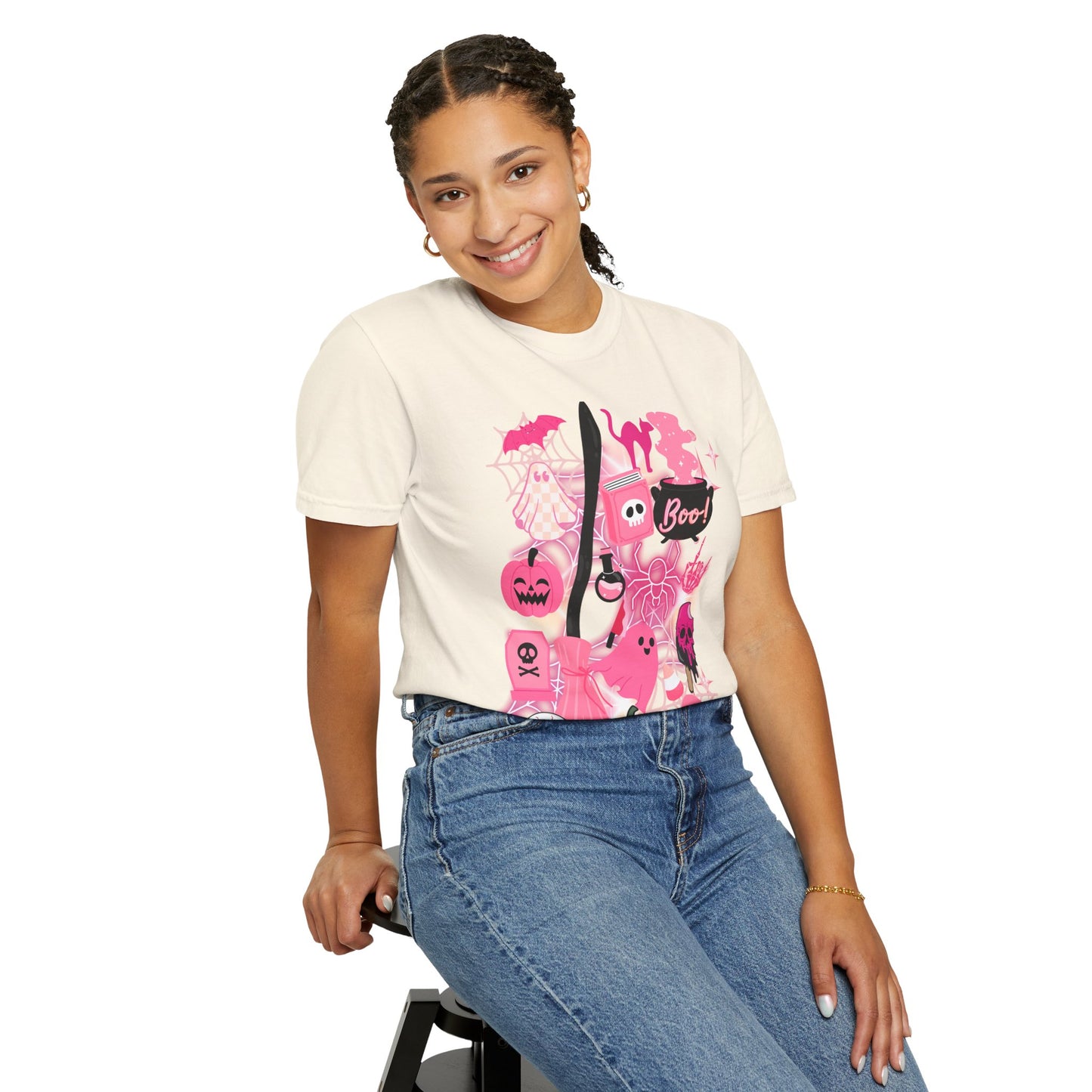 Pink Halloween-Themed Unisex T-shirt, Spooky Shirt, Ghostly Apparel, Boo T-shirt, Fall Fashion, Halloween Costume Top