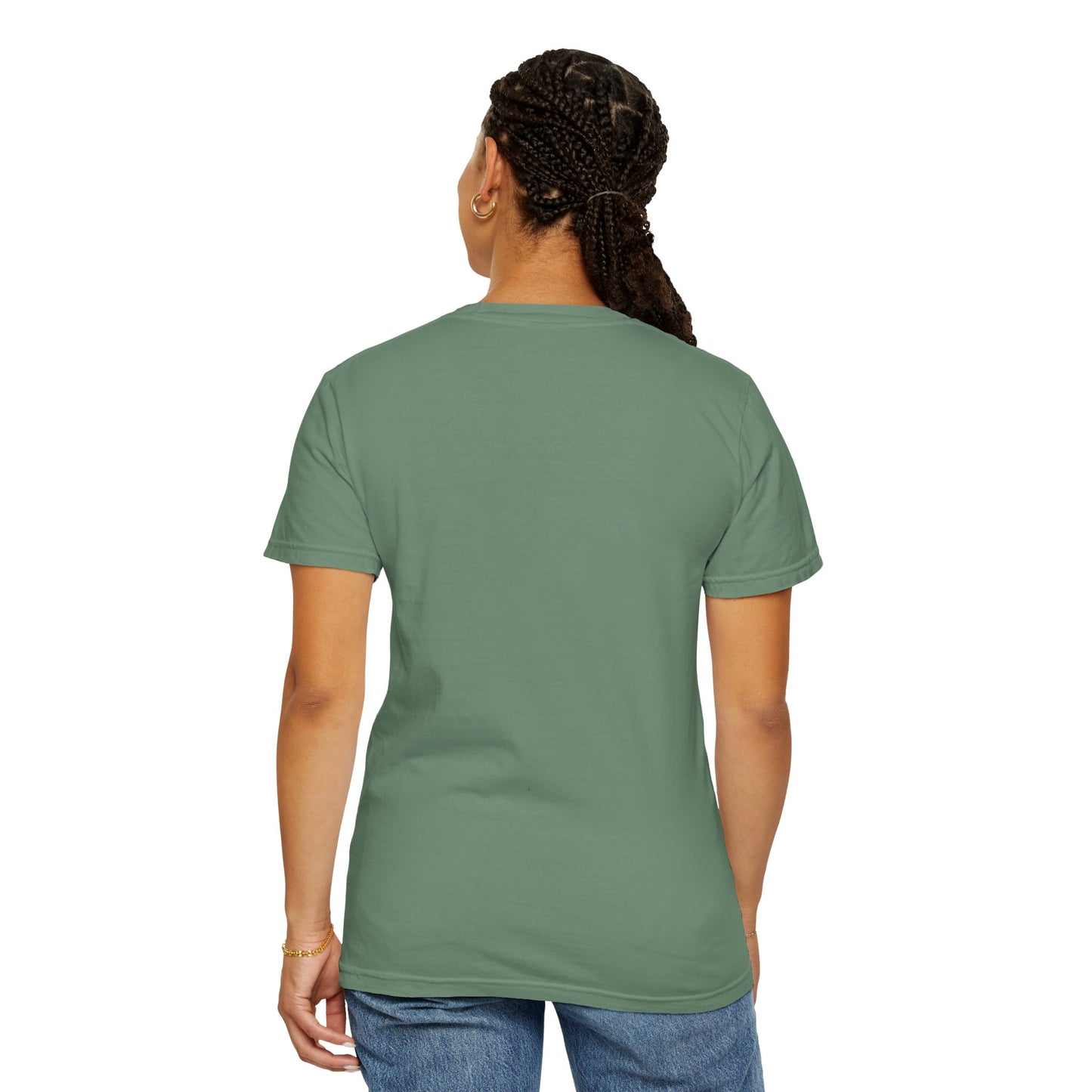 Camo Bow Graphic Tee - Trendy Apparel for Casual Outings and Birthdays