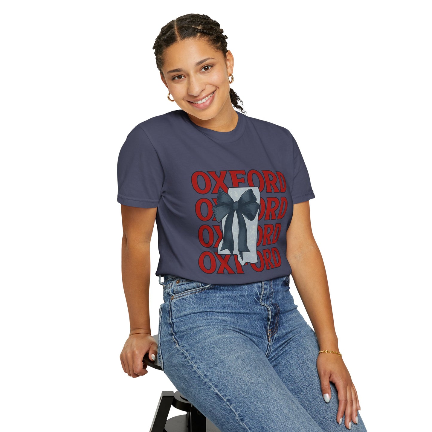 Oxford Bow Graphic Tee, Casual Unisex T-shirt, Gift for Students, College Apparel, Trendy Fashion Top, Birthday Gift
