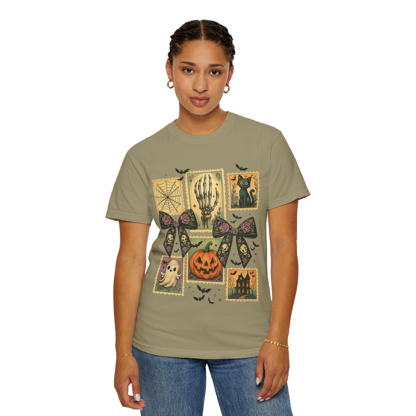 Halloween-Themed Unisex T-Shirt - Spooky Vibes for Fall Celebrations, Ghost Lovers Gift, Costume Party Essential, Cozy Autumn Tee