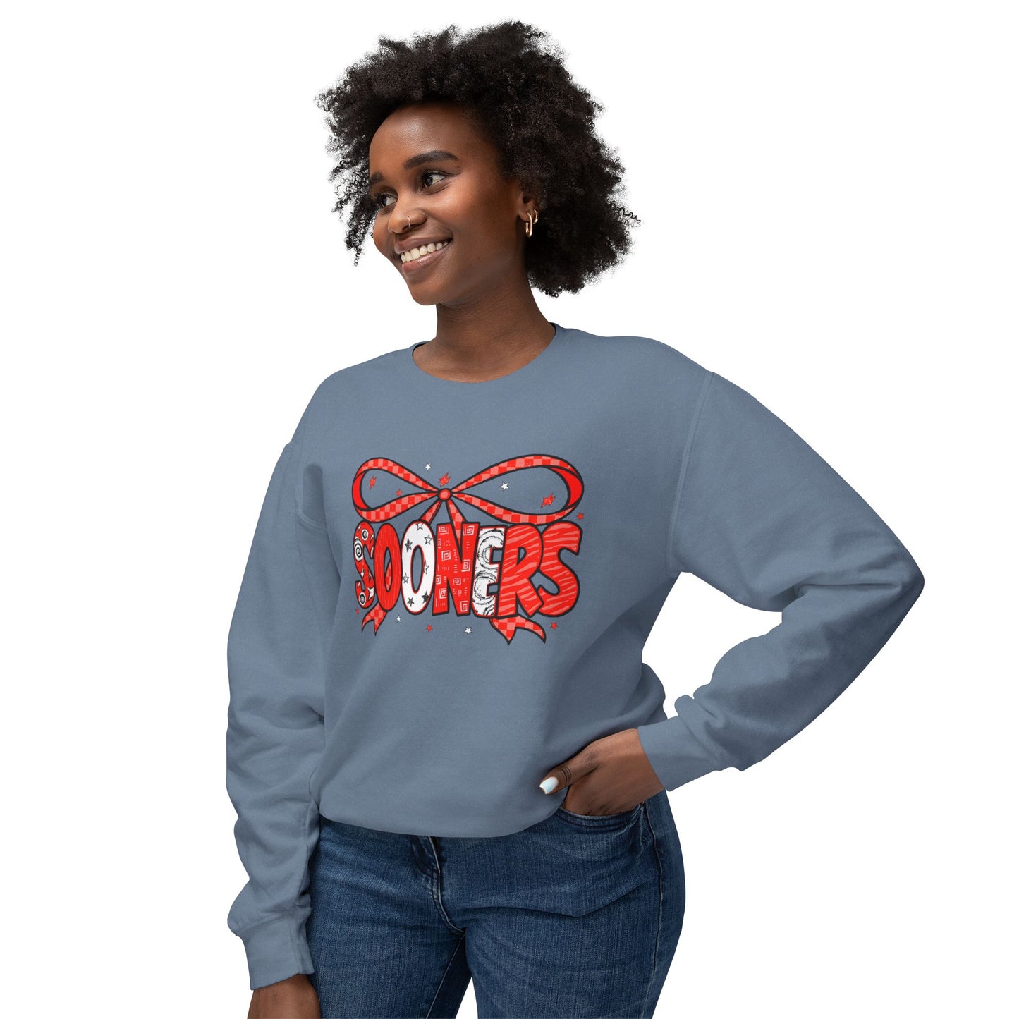 Festive Crewneck Sweatshirt with Cheerful Bow Design