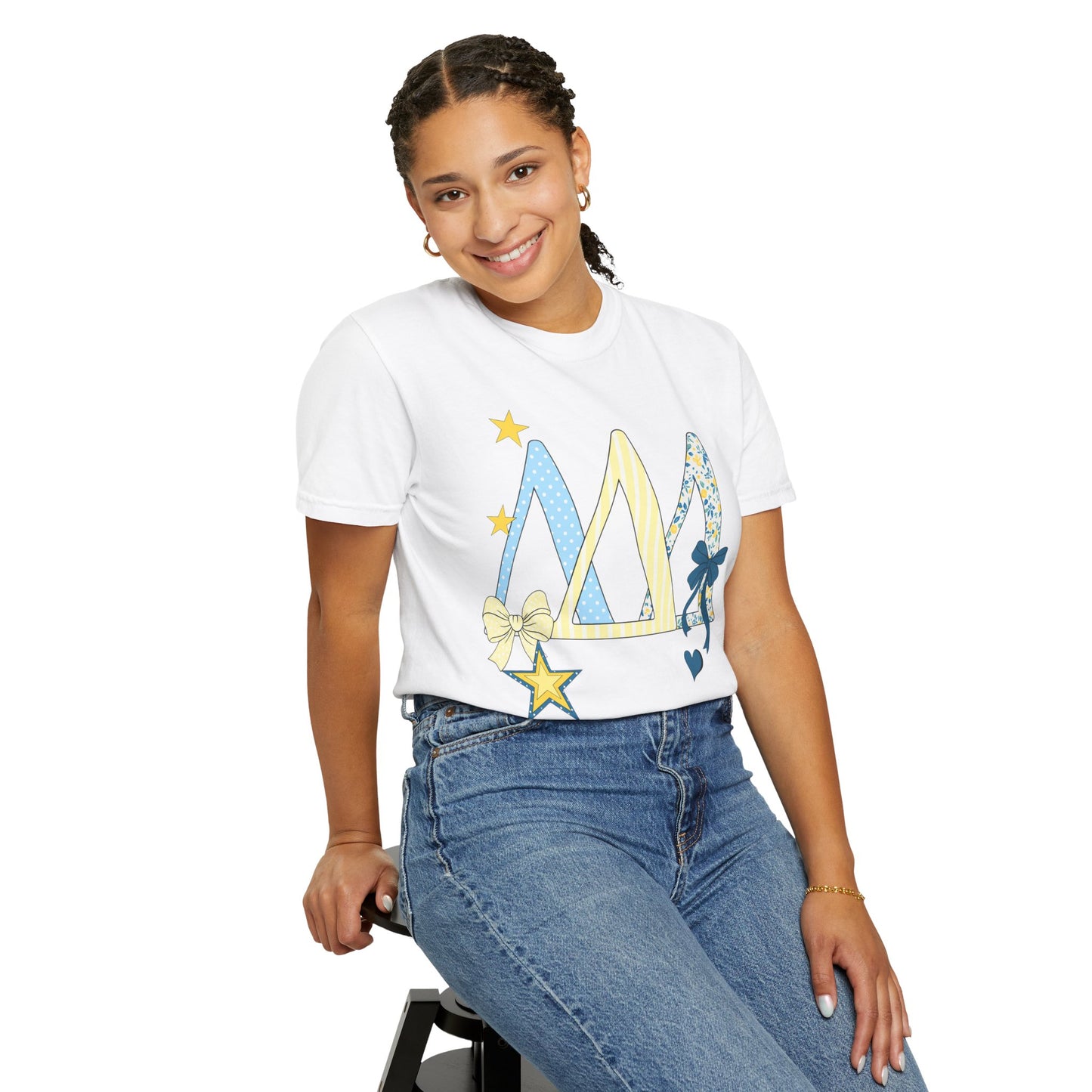 Whimsical yellow and blue Graphic T-Shirt