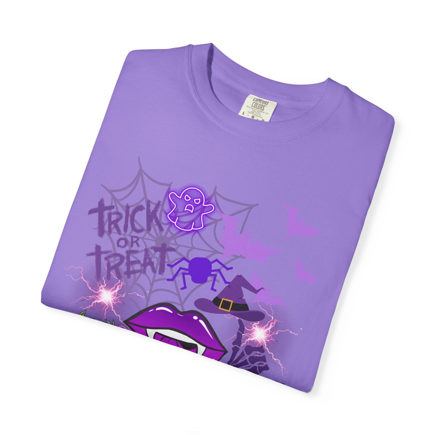 Spooky Purple Vibes Halloween Graphic T-Shirt, Fun Unisex Tee for Spooky Season, Trick or Treat, Boo! Shirt, Halloween Party Wear, Gift Idea