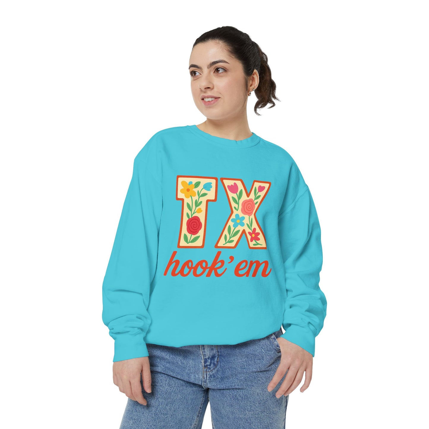 Texas Floral Sweatshirt, Unisex Garment-Dyed Sweatshirt, Cozy Casual Wear, Perfect for Game Day, Floral TX Hook 'Em Design, Stylish [...]