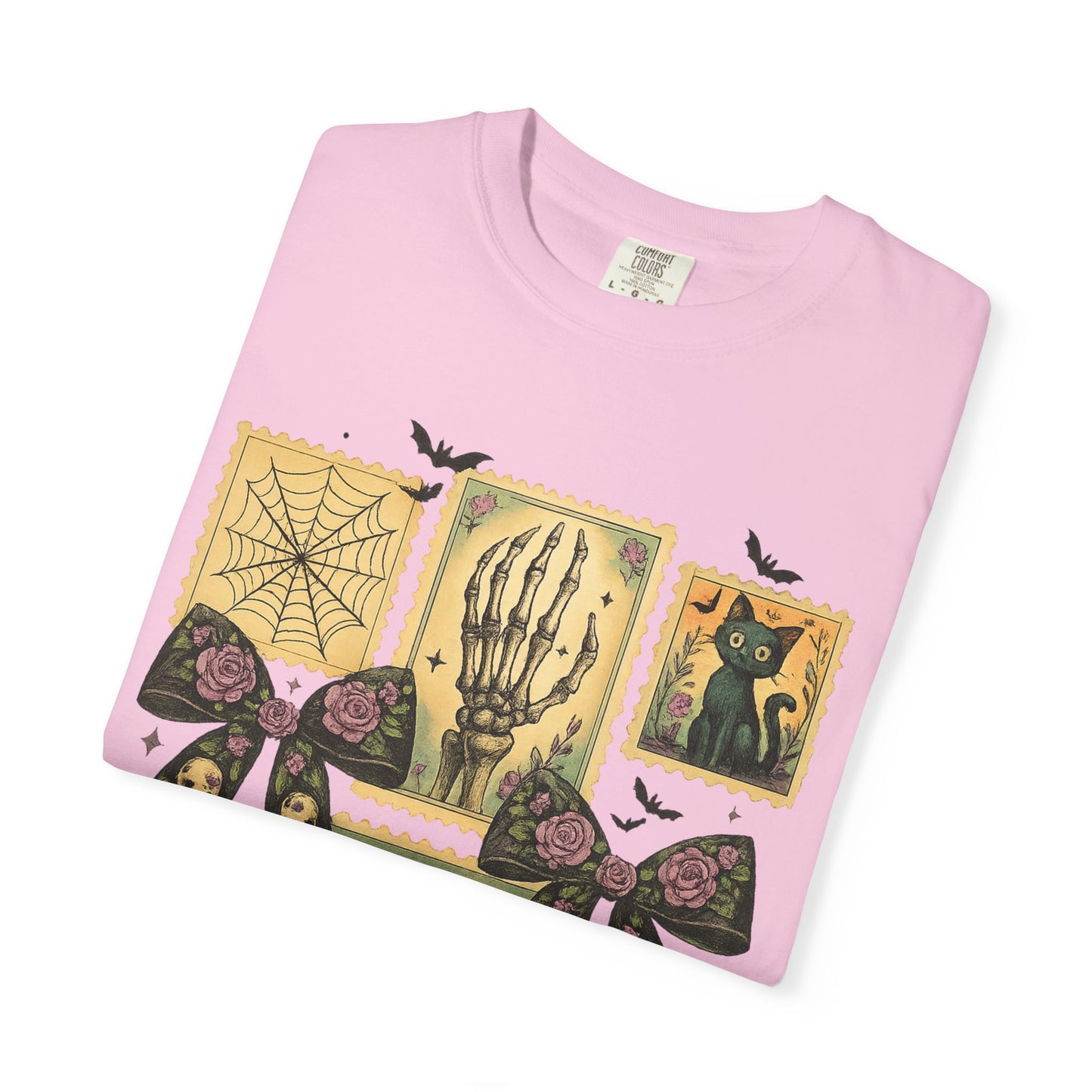 Halloween-Themed Unisex T-Shirt - Spooky Vibes for Fall Celebrations, Ghost Lovers Gift, Costume Party Essential, Cozy Autumn Tee