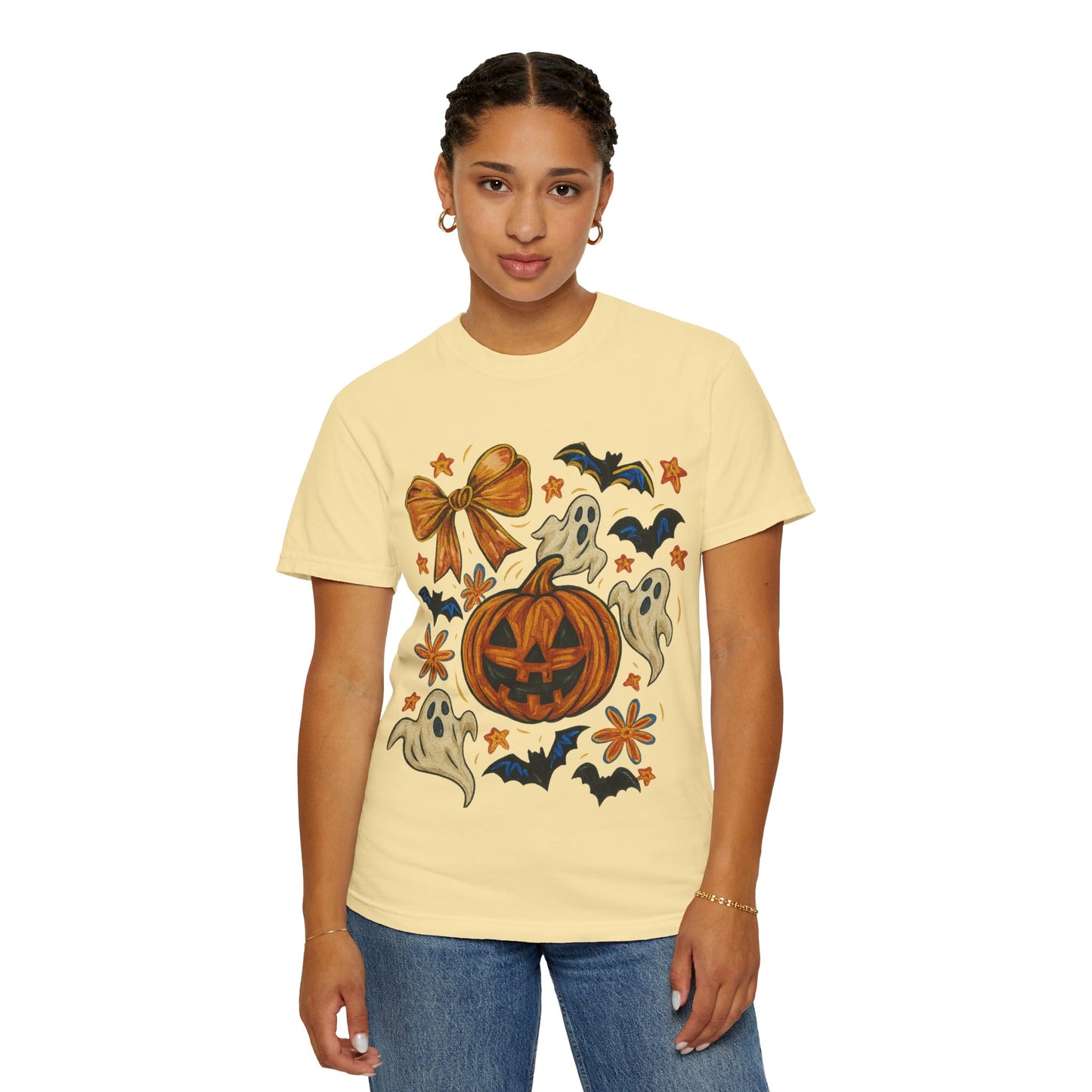Halloween Ghost & Pumpkin T-shirt, Spooky Season Shirt, Fall Tee, Unisex Halloween Apparel, Ghostly Graphic Tee, Pumpkin Graphic Shirt