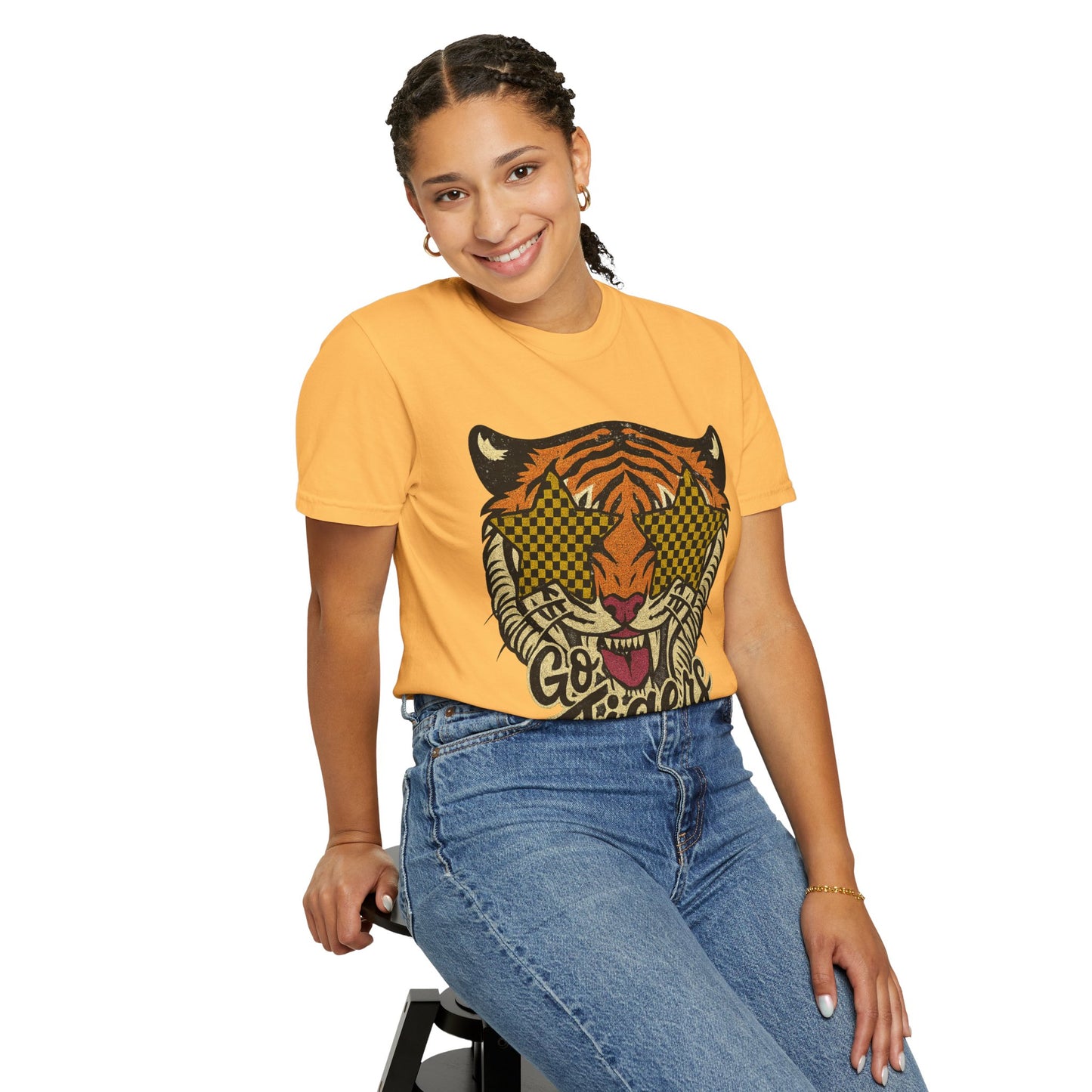 Bold Tiger Graphic Unisex T-Shirt - Go Tigers Design for Missouri Lovers
