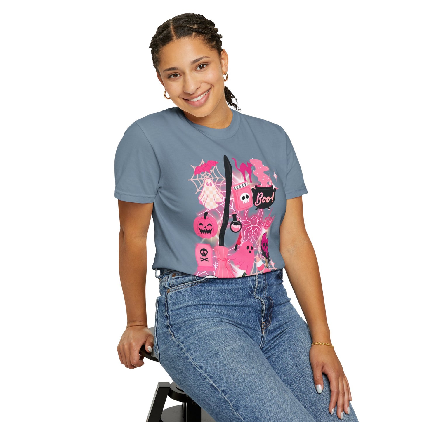 Pink Halloween-Themed Unisex T-shirt, Spooky Shirt, Ghostly Apparel, Boo T-shirt, Fall Fashion, Halloween Costume Top
