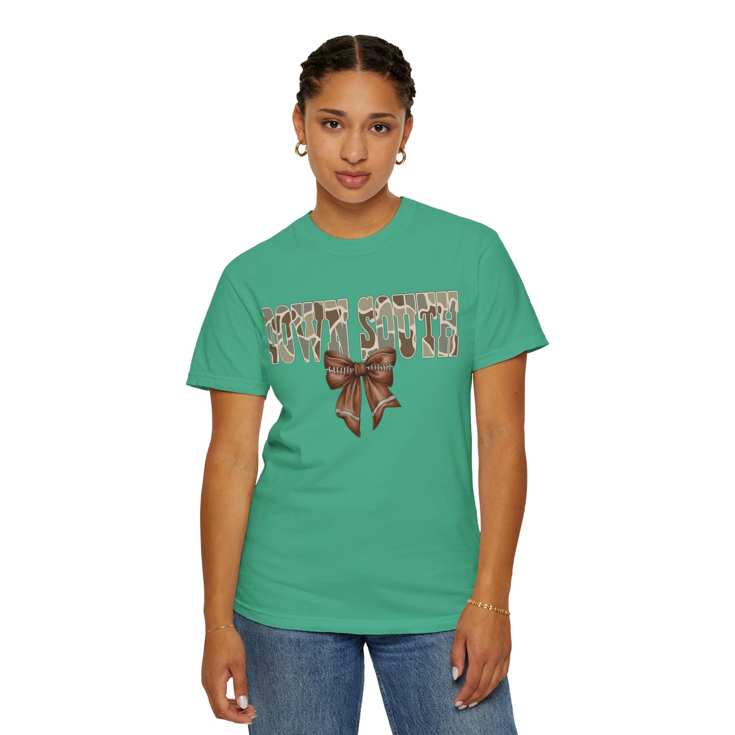 Camo Bow Graphic Tee - Trendy Apparel for Casual Outings and Birthdays
