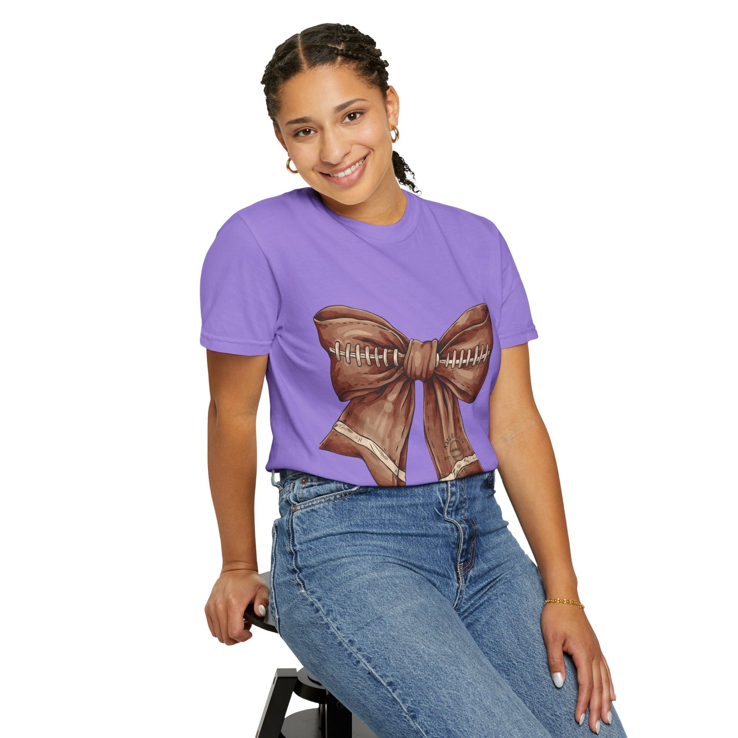 Football Bow T-Shirt: Unisex Casual Wear for Game Day Apparel