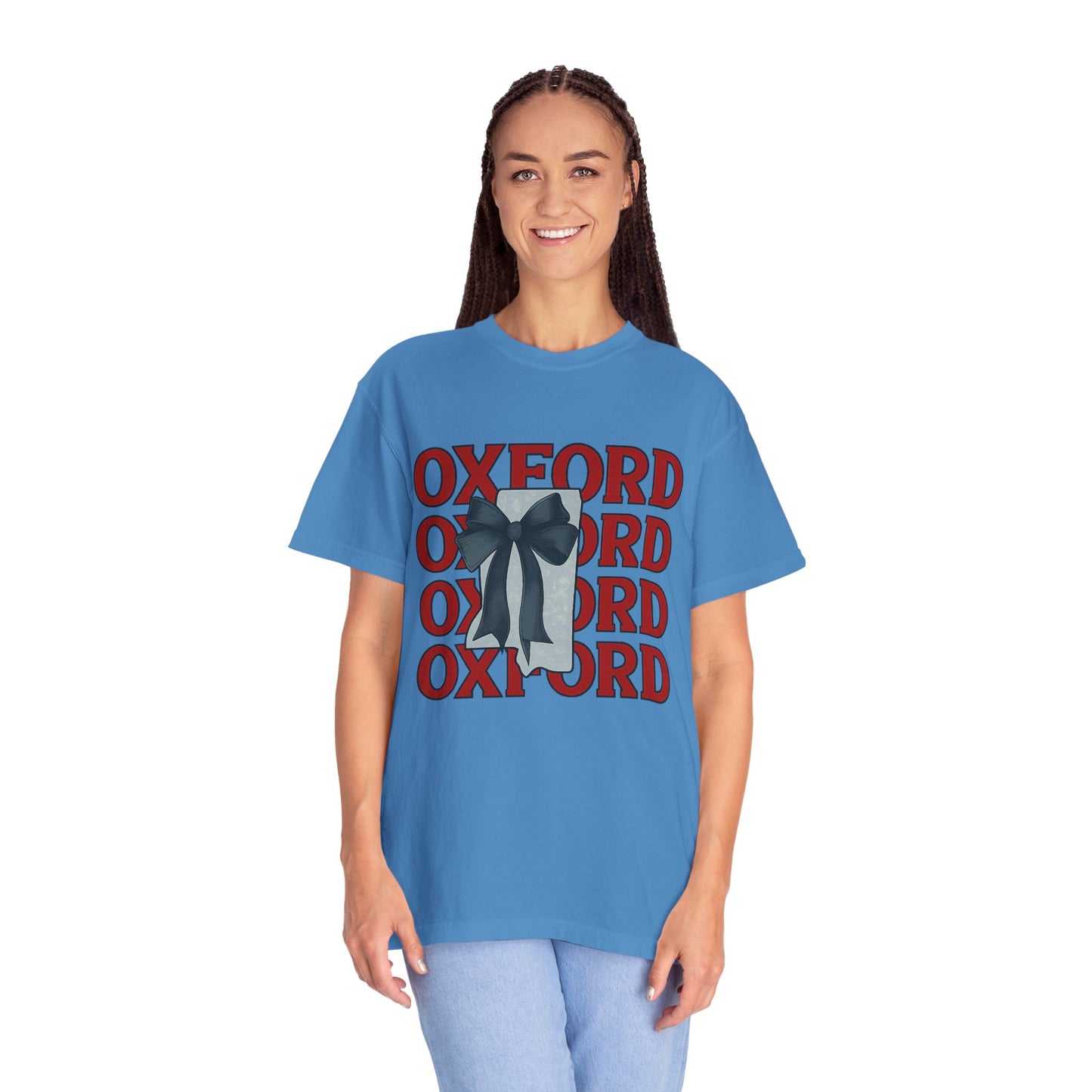 Oxford Bow Graphic Tee, Casual Unisex T-shirt, Gift for Students, College Apparel, Trendy Fashion Top, Birthday Gift