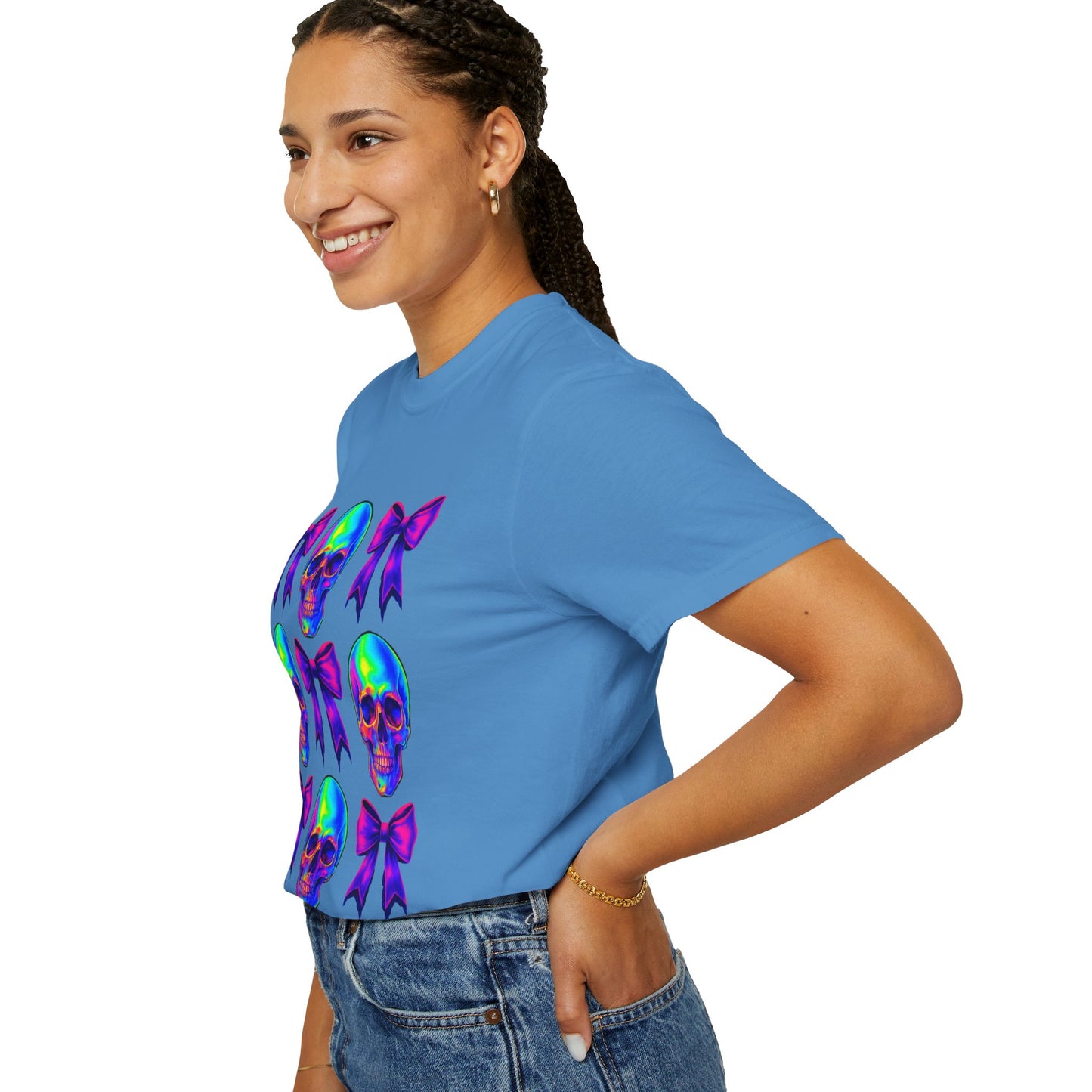 Neon Skull and Bow Unisex T-Shirt | Trendy Graphic Tee for Halloween, Festivals, Casual Wear, Gifts