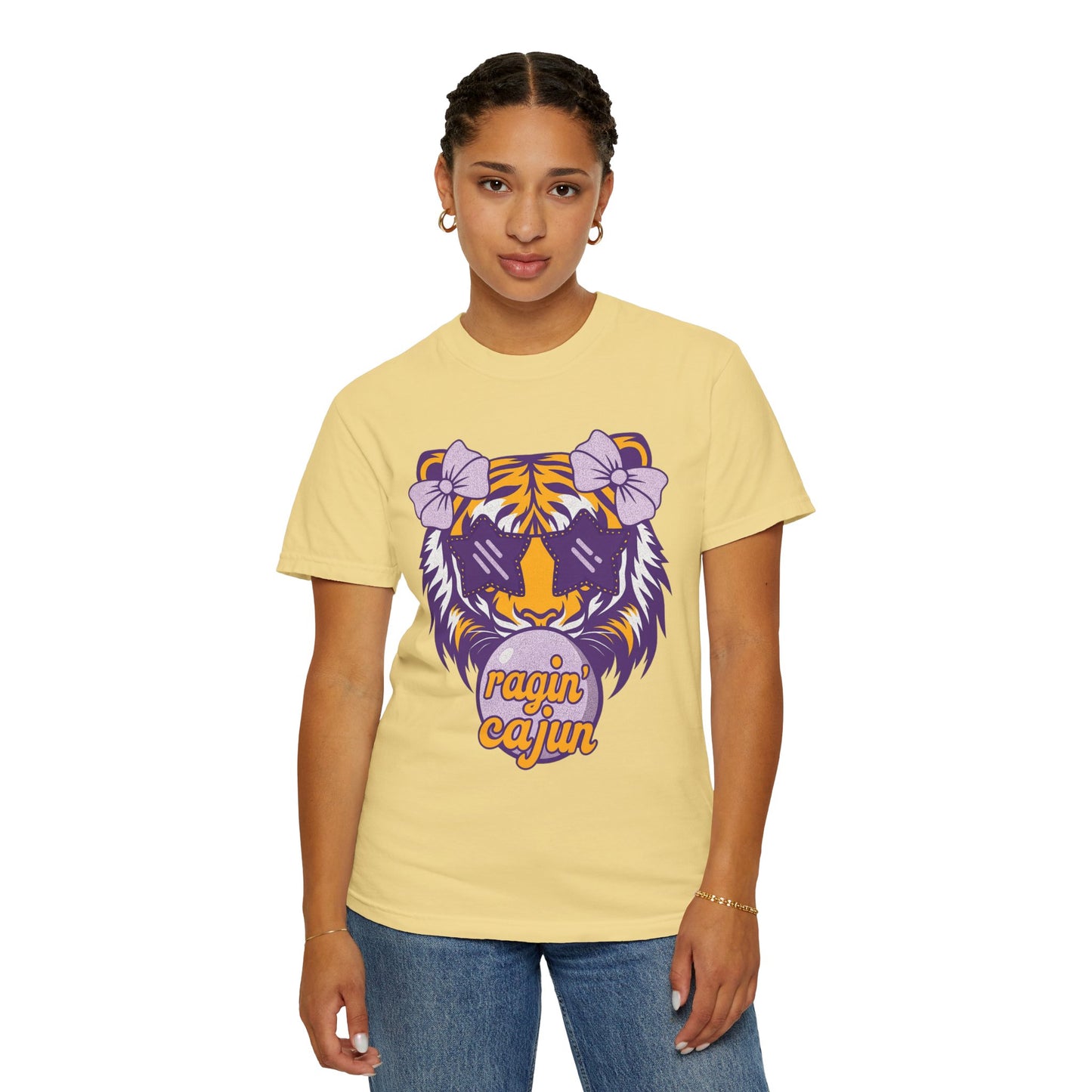 Ragin Cajun Bow Bubble Tiger T-Shirt - Casual Wear and Gift for Animal Lovers