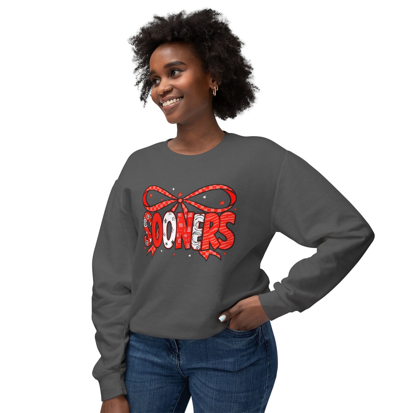 Festive Crewneck Sweatshirt with Cheerful Bow Design