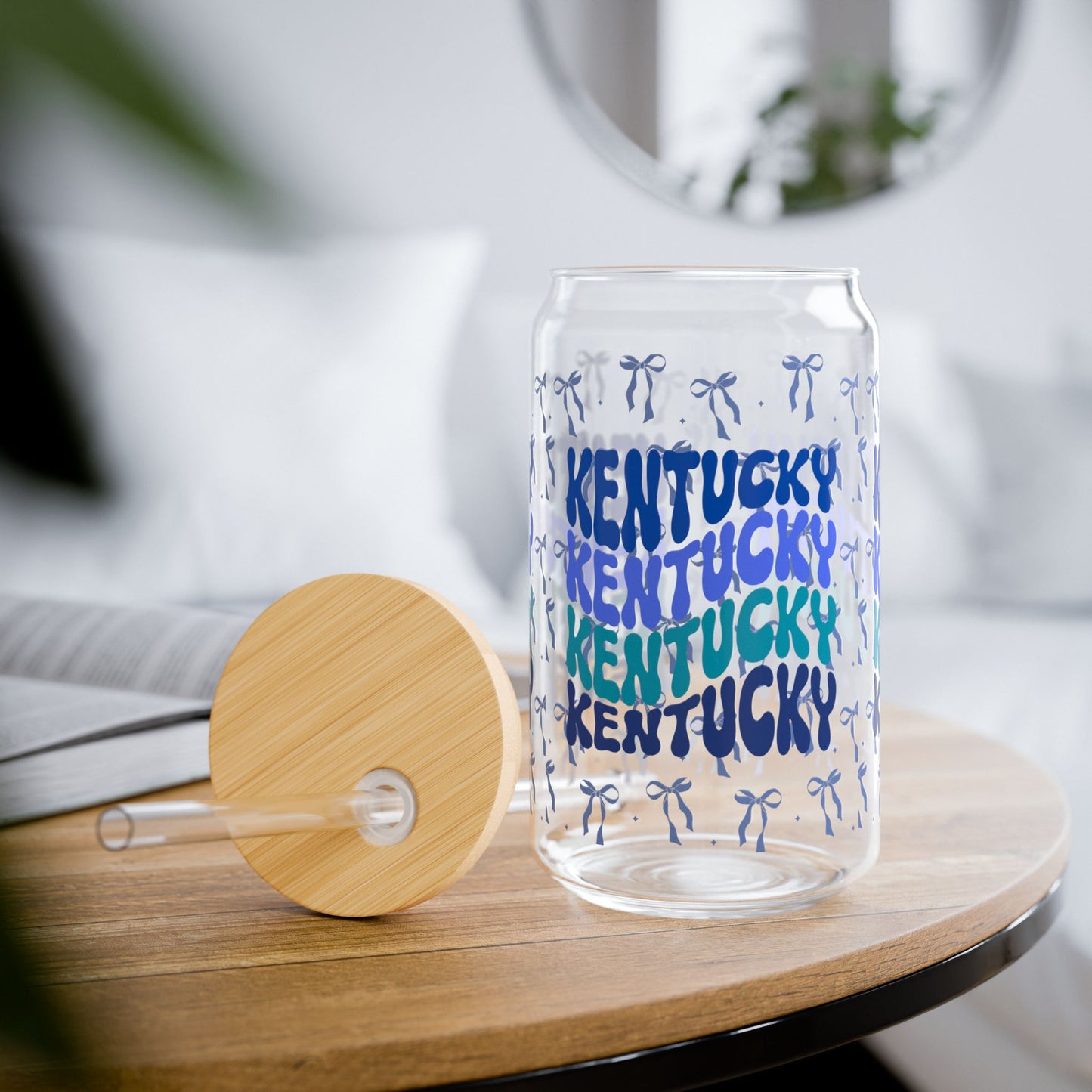 Coquette Bow Kentucky Sipper Glass, Eco-Friendly Drinkware for Summer Parties, kentucky Gifts, Personalized Beverage Container, UK cats fan gift, graduation gift