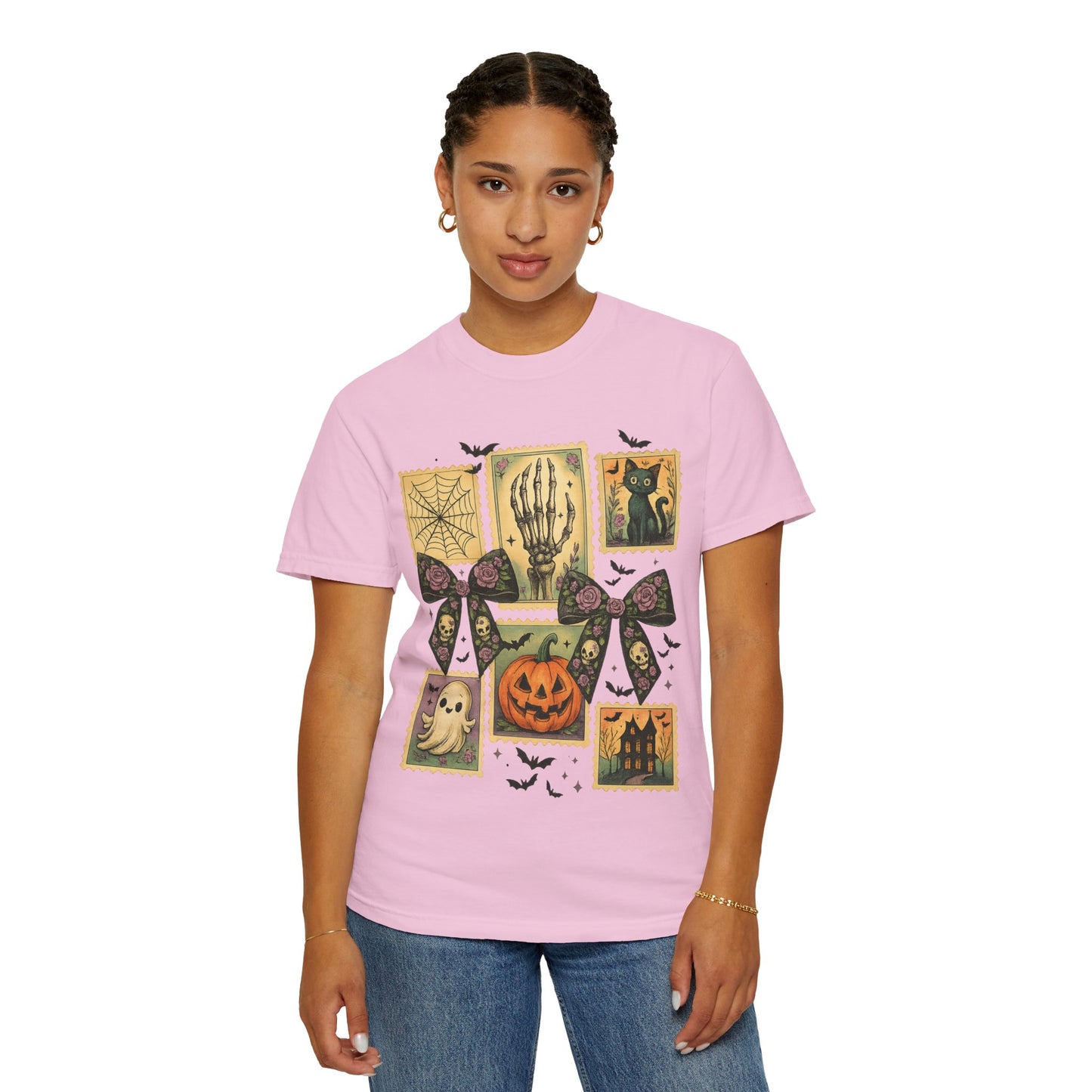 Halloween-Themed Unisex T-Shirt - Spooky Vibes for Fall Celebrations, Ghost Lovers Gift, Costume Party Essential, Cozy Autumn Tee