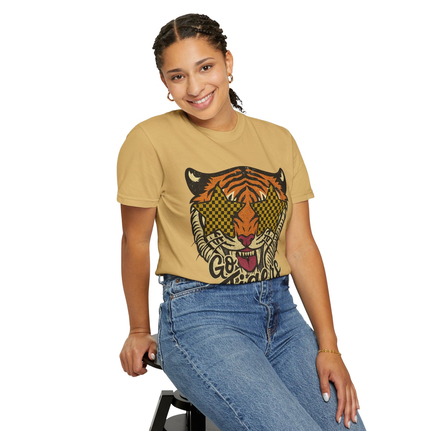 Bold Tiger Graphic Unisex T-Shirt - Go Tigers Design for Missouri Lovers