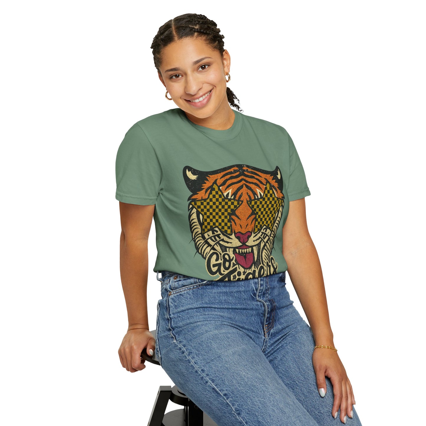 Bold Tiger Graphic Unisex T-Shirt - Go Tigers Design for Missouri Lovers