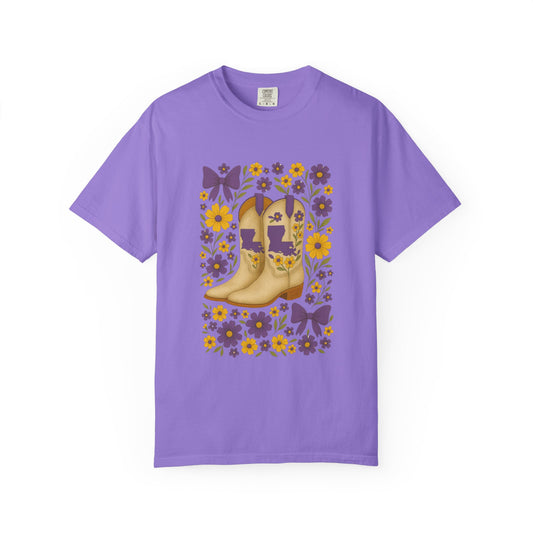 T-Shirt - Western Floral Boot T-Shirt, Vintage Graphic Shirt, Gift for Cowgirl, LSU Tigers, Louisiana Game Day